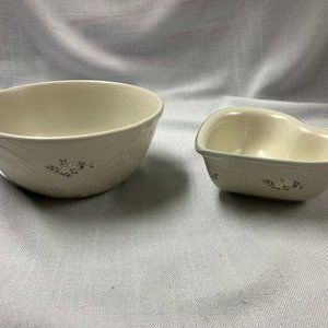 Pfaltzgraff Heirloom Basketweave 1 qt vegetable serving bowl and heart bowl